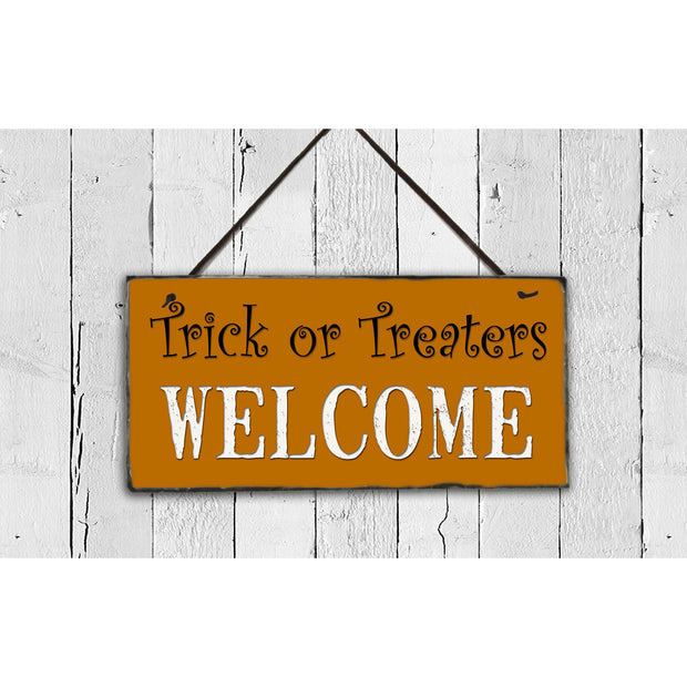 Handmade and Customizable Slate Halloween Sign - Trick or Treaters Welcome - Sassy Squirrel Ink